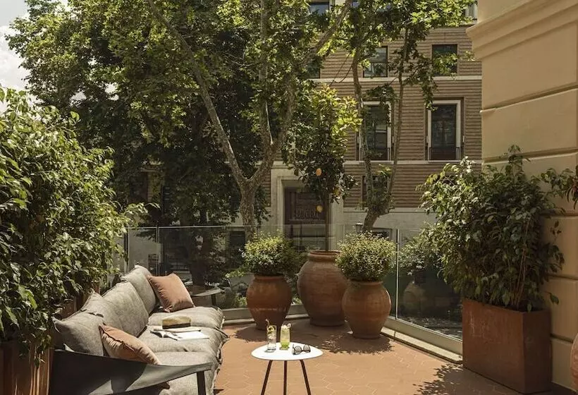 景色の見えるスイートルーム, Intercontinental Rome Ambasciatori Palace, An Ihg