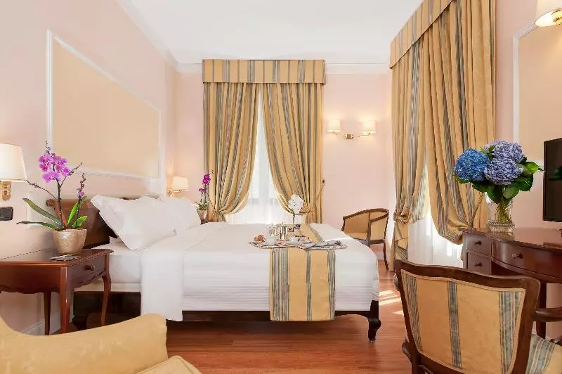クラシックルーム, Intercontinental Rome Ambasciatori Palace, An Ihg