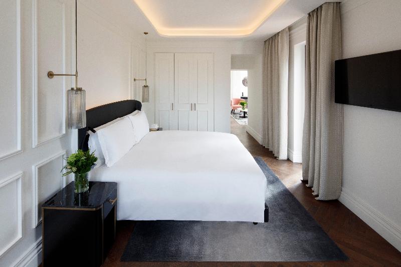 סוויטה, Intercontinental Rome Ambasciatori Palace, An Ihg