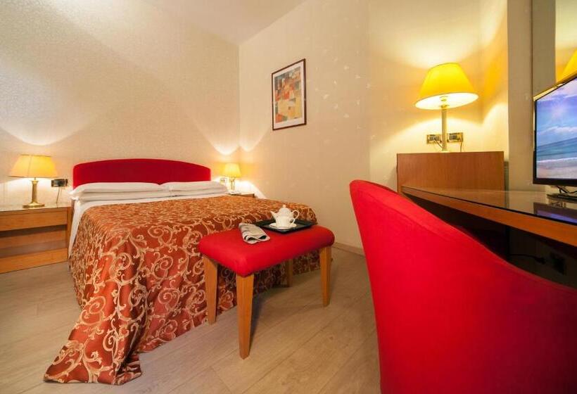 اتاق اقتصادی با چشمانداز کنار دریا, Kursaal