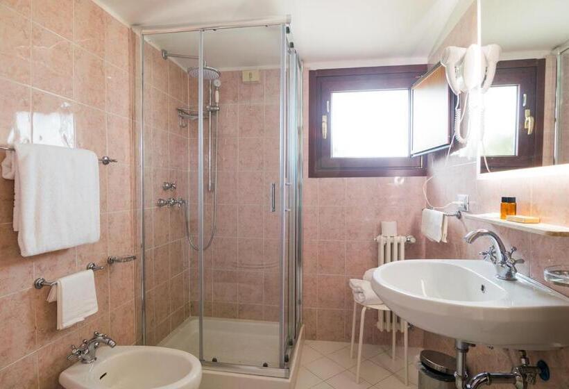 Junior Suite con Terrazza, Pacific