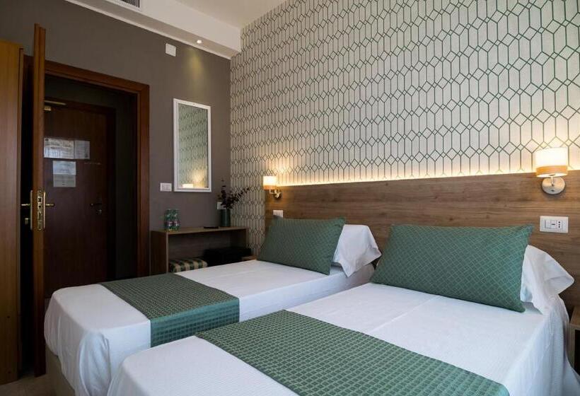 Superior Family Room