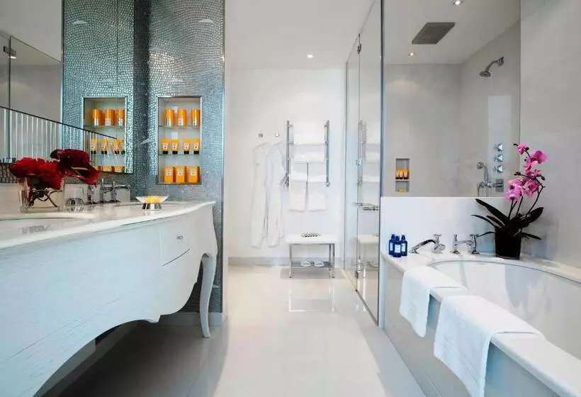 سوییت جونیور, Principe Di Savoia  Dorchester Collection