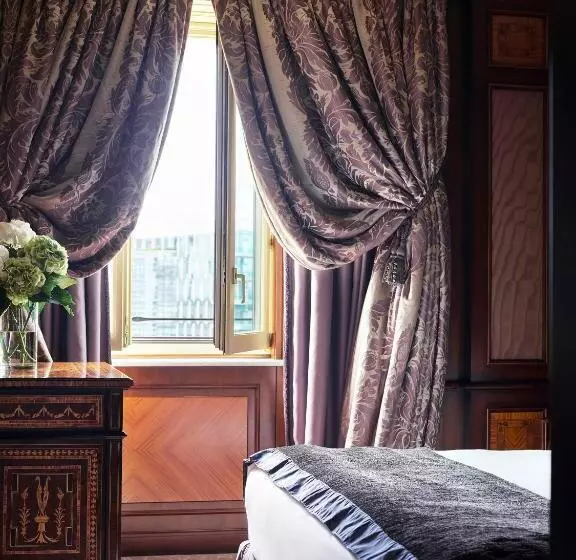 سوییت جونیور, Principe Di Savoia  Dorchester Collection