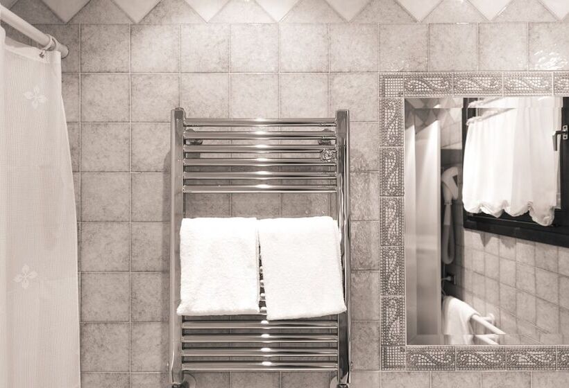 수피리어 룸, Relais Leon D'oro