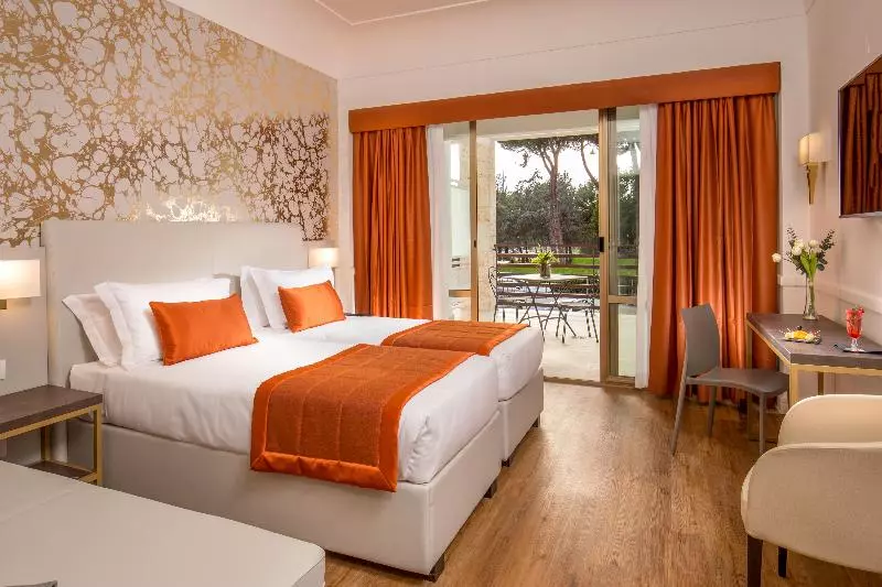 スタンダードトリプルルーム, Shangri La Roma By Omnia Hotels