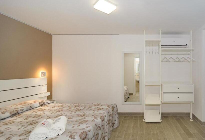 غرفة سوبيريور مطلّة علي الحديقة, & Restaurant Storyville