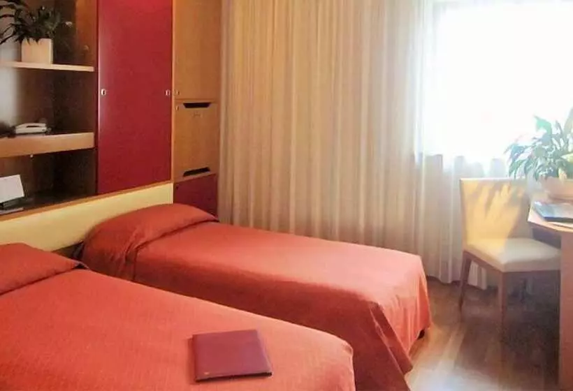 スタンダードルーム, Grand Hotel President