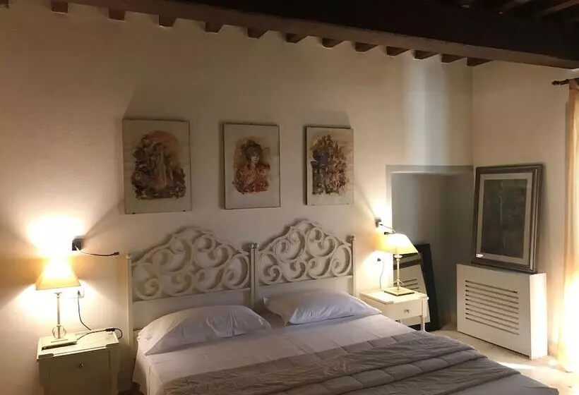Standard Kolmen Hengen Huone, Grand Hotel San Gemini