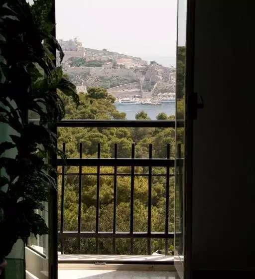 Camera Standard Vista Mare, Eden