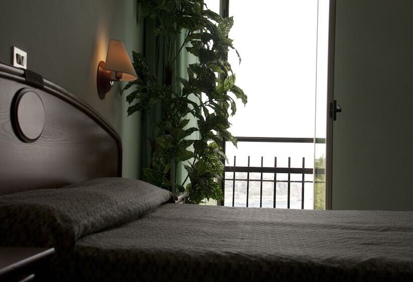 חדר סטנדרט, Eden