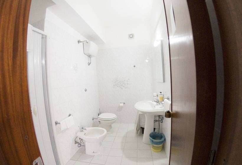 Triple Room Sea View, Eden