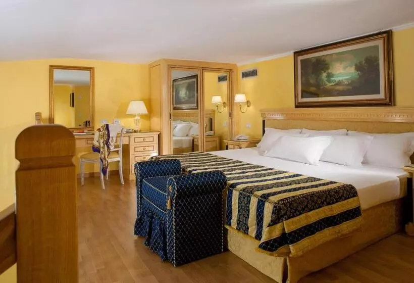 Deluxe Suite Sea View, Imperial Hotel Tramontano
