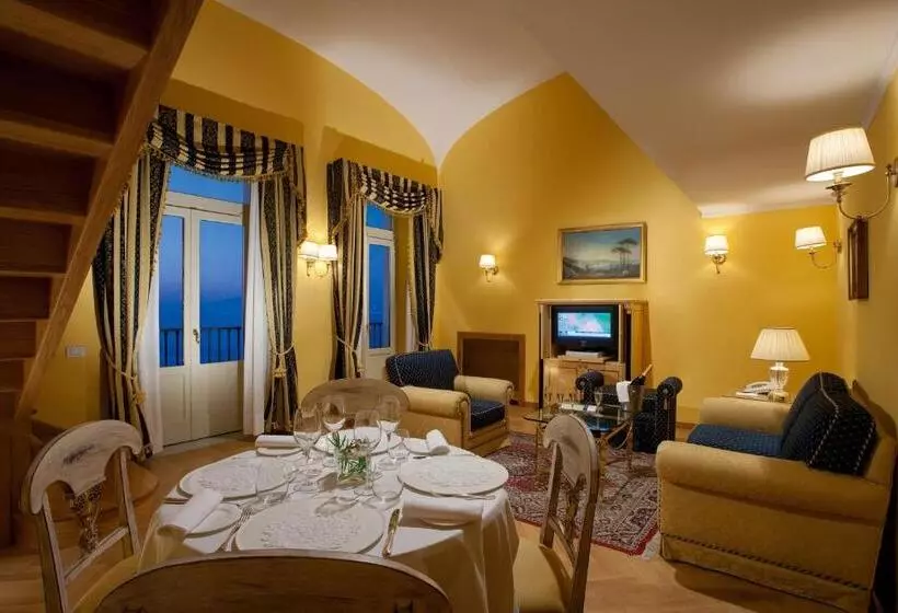 Deluxe Suite Sea View, Imperial Hotel Tramontano