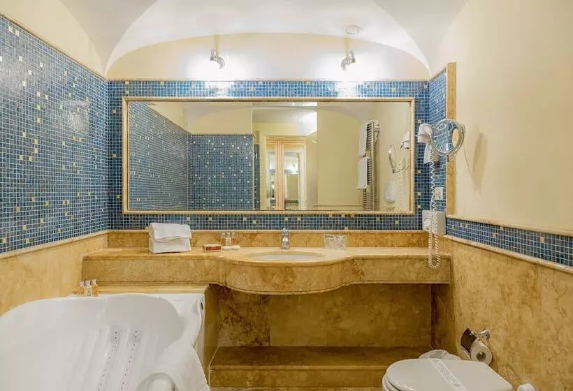 Deluxe Suite Sea View, Imperial Hotel Tramontano