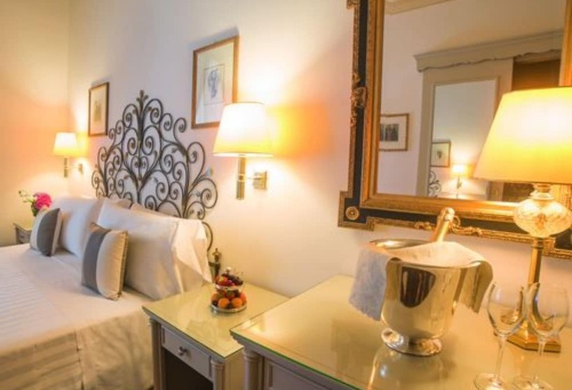 חדר בסיסי, Jolanda