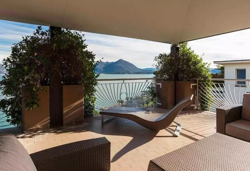 Suite with lake view, La Palma