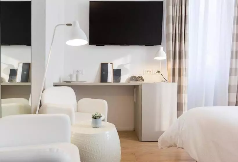 Standard-huone Järvinäkymä, Lago Di Garda