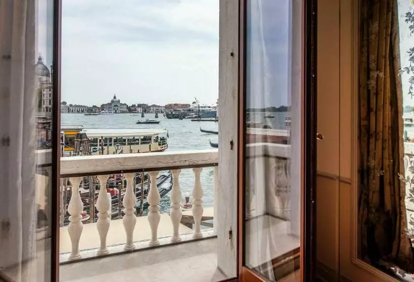 Suite, Monaco & Grand Canal