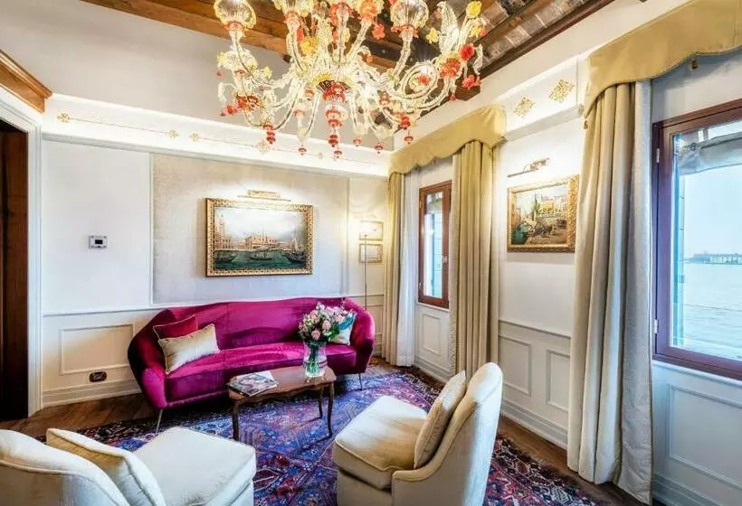 Suite, Monaco & Grand Canal