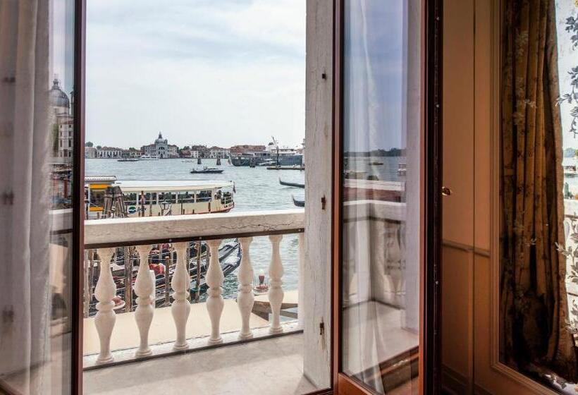 Люкс с Видом, Monaco & Grand Canal