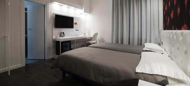 اتاق کلاسیک, Montestella