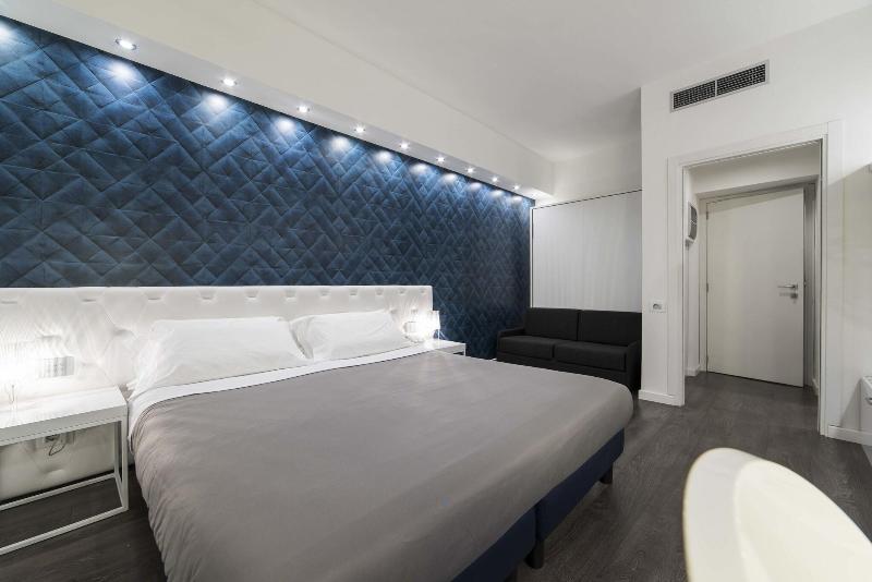 اتاق لوکس چهار تخته, Montestella