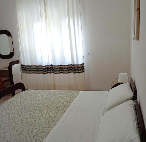 エコノミールーム, Parco Delle Rose