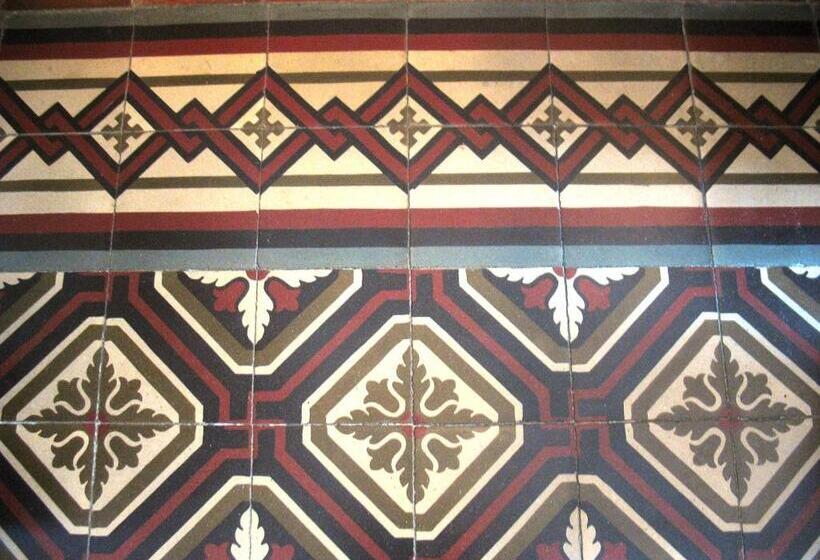 غرفة عائلية, Progresso