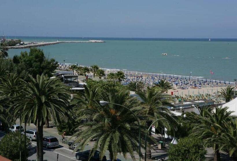 غرفة عائلية, Progresso