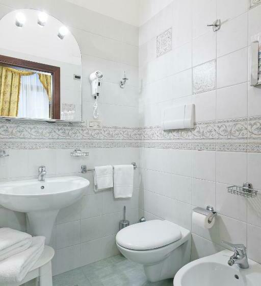 اتاق سوپریور خانوادگی, Residenza D Epoca San Cassiano