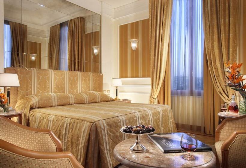 可观景的小型套房, Royal Hotel Sanremo