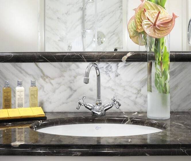 海景带阳台高级间, Royal Hotel Sanremo