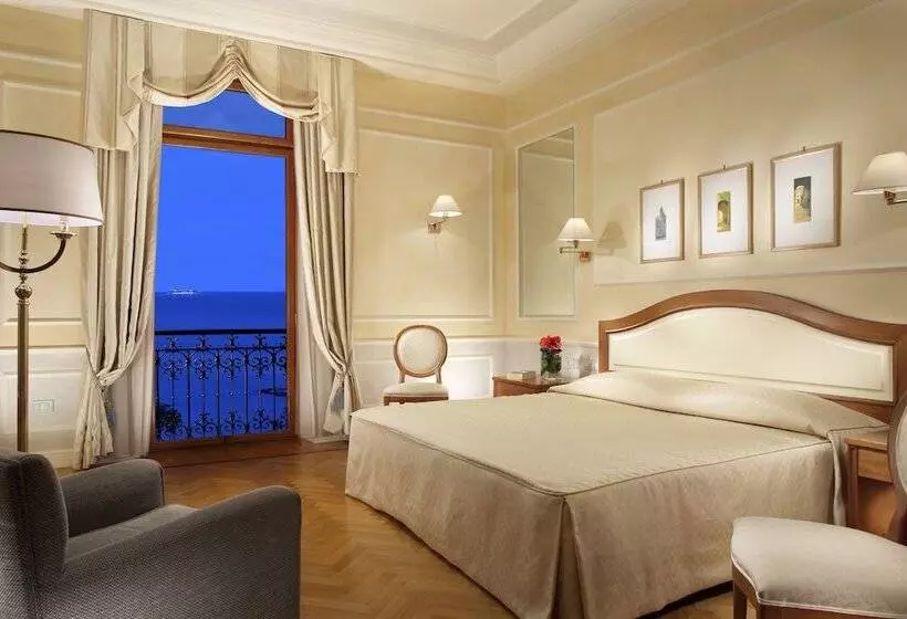 オーシャンビュースイート, Royal Hotel Sanremo