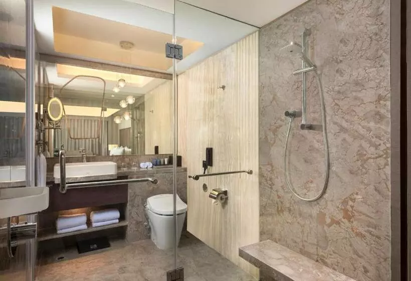 Deluxe Yhden Hengen Huone, Sari Pacific Jakarta, Autograph Collection