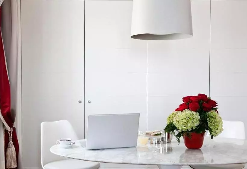 Junior Suite Sea View, Savoia Excelsior Palace Trieste   Starhotels Collezione
