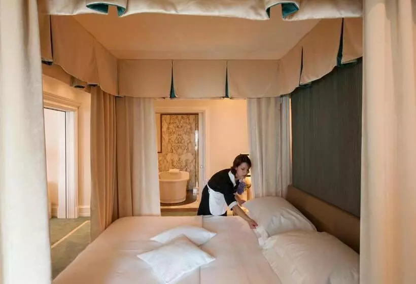 Presidential Suite, Savoia Excelsior Palace Trieste   Starhotels Collezione