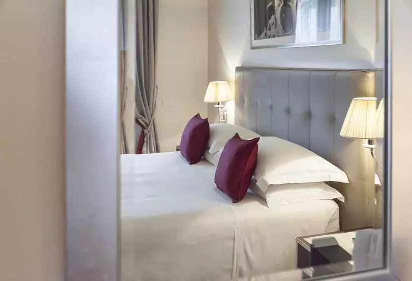 Superior Room, Savoia Excelsior Palace Trieste   Starhotels Collezione