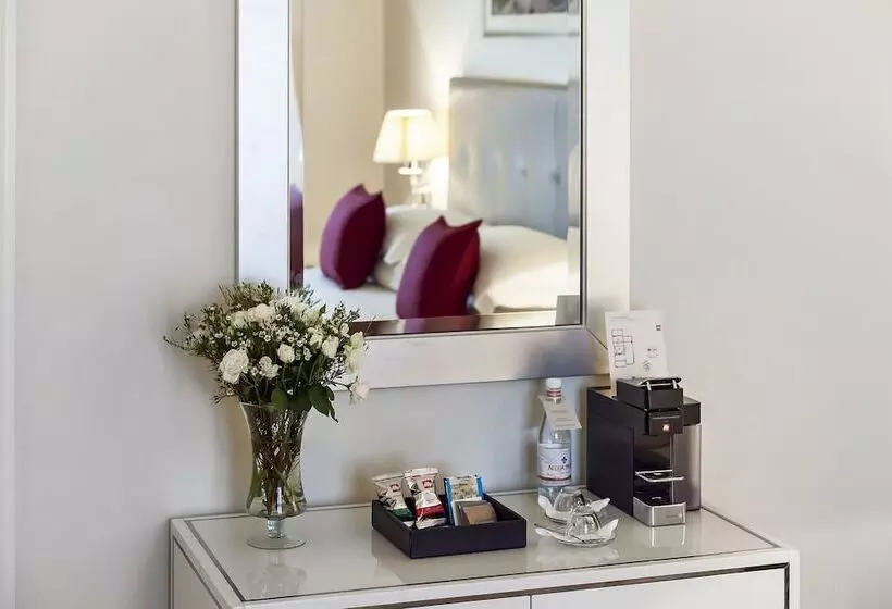 Superior Room Sea View, Savoia Excelsior Palace Trieste   Starhotels Collezione