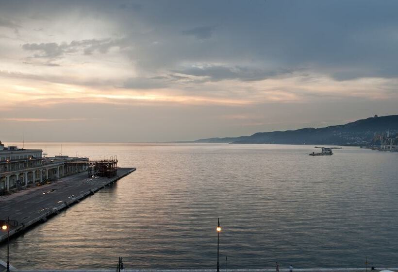 オーシャンビュースイート, Savoia Excelsior Palace Trieste   Starhotels Collezione