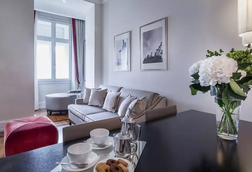 Suite Sea View, Savoia Excelsior Palace Trieste   Starhotels Collezione