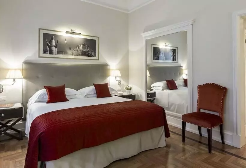 Superior Triple Room, Savoia Excelsior Palace Trieste   Starhotels Collezione