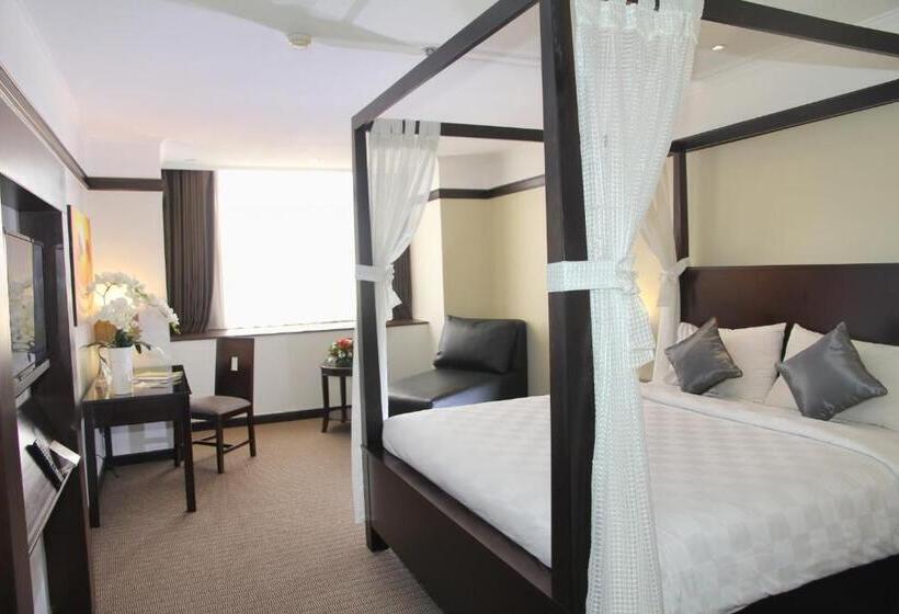 Номер Executive, Jayakarta Hotel Jakarta