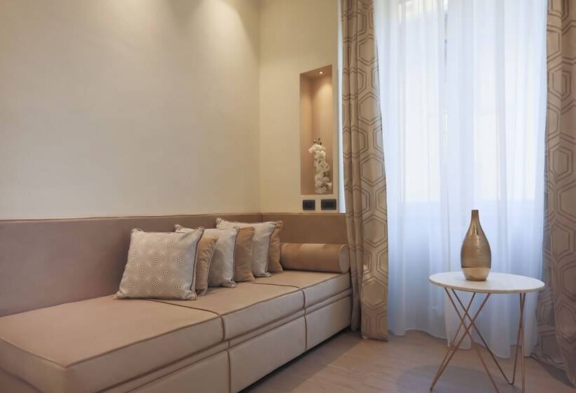 이그제큐티브 룸, Tigullio Et De Milan