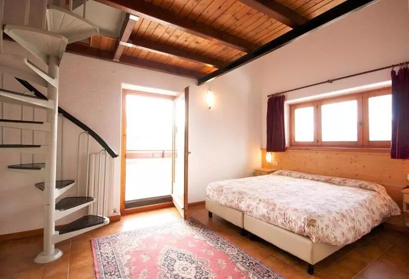 اتاق استاندارد چهار تخته, Vallechiara