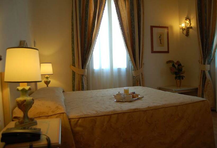 标准间, Villa Laguna