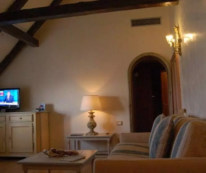 Suite with lake view, Villa Laguna