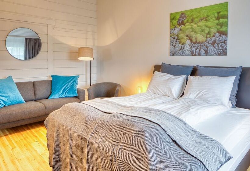 سوییت جونیور, Breiddalsvik