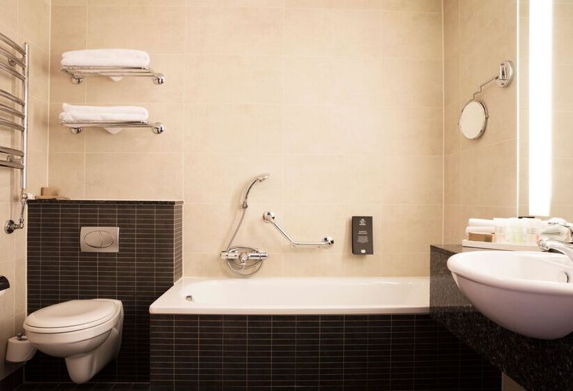 اتاق استاندارد با چشم‌انداز, Hótel Reykjavík Grand