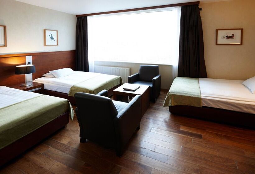 اتاق خانوادگی, Hótel Reykjavík Grand